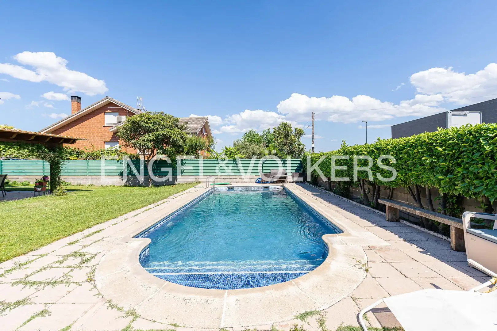 Swimming pool of Houses for sale in Guadarrama  with Air Conditioner, Heating and Private garden