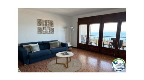 Foto 2 de Piso en venta en Calle de Manuel Mila I Fontanal, 30, Almadrava - Canyelles - Puig-Rom, Roses