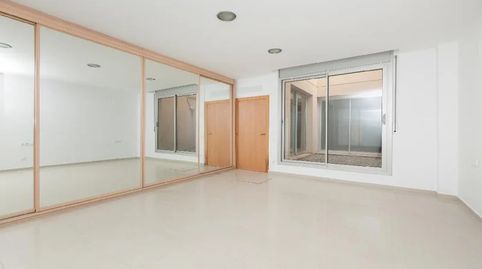 Foto 3 de Oficina en venda a Avinguda de València, Molins de Rei, Barcelona