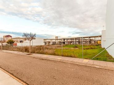 Residential land for sale in Calle Venus