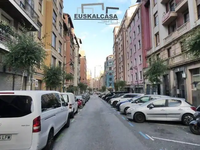 Vista exterior de Apartamento en venta en Errekalde