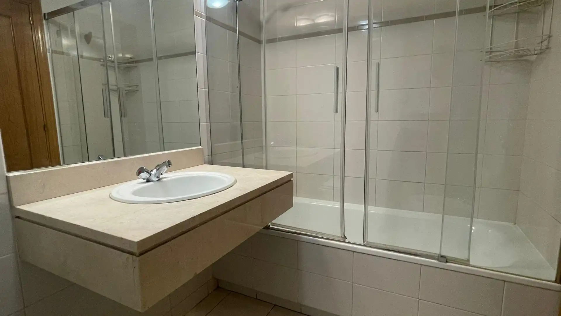 Flat for rent in REY JUAN CARLOS I, El Carrascal