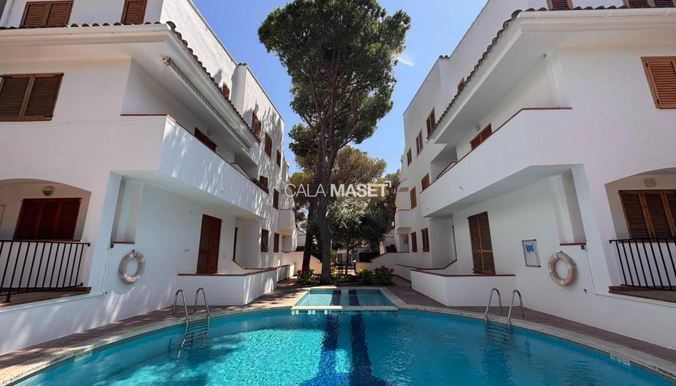 Foto 1 de Apartament en venda a Onze de Setembre, Centre - Platja, Girona