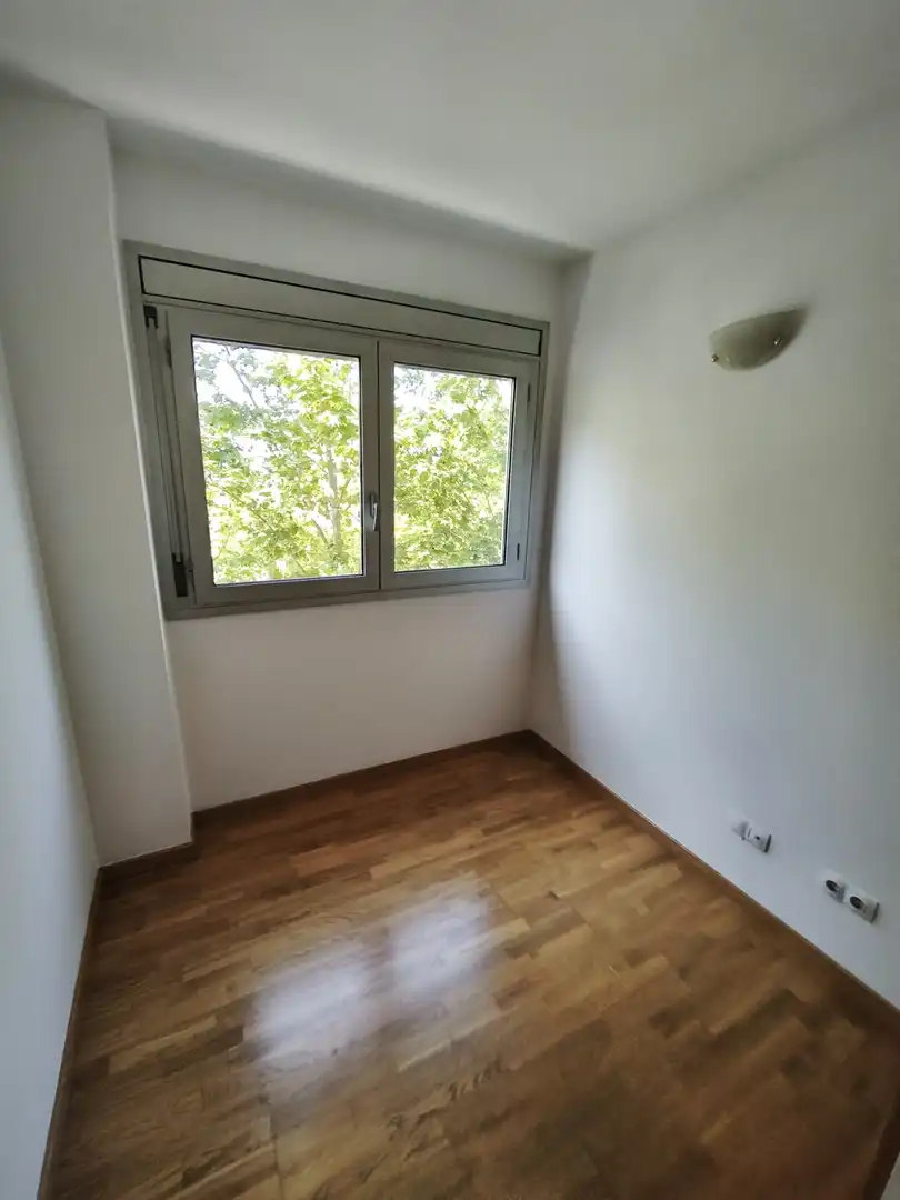 Balcony of Flat for rent in Sant Cugat del Vallès  with Air Conditioner, Heating and Storage room