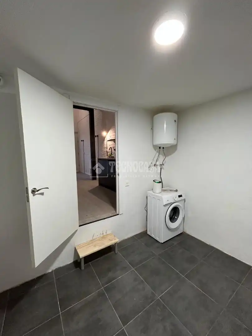 Flat for sale in Alcobendas  with Air Conditioner and Heating