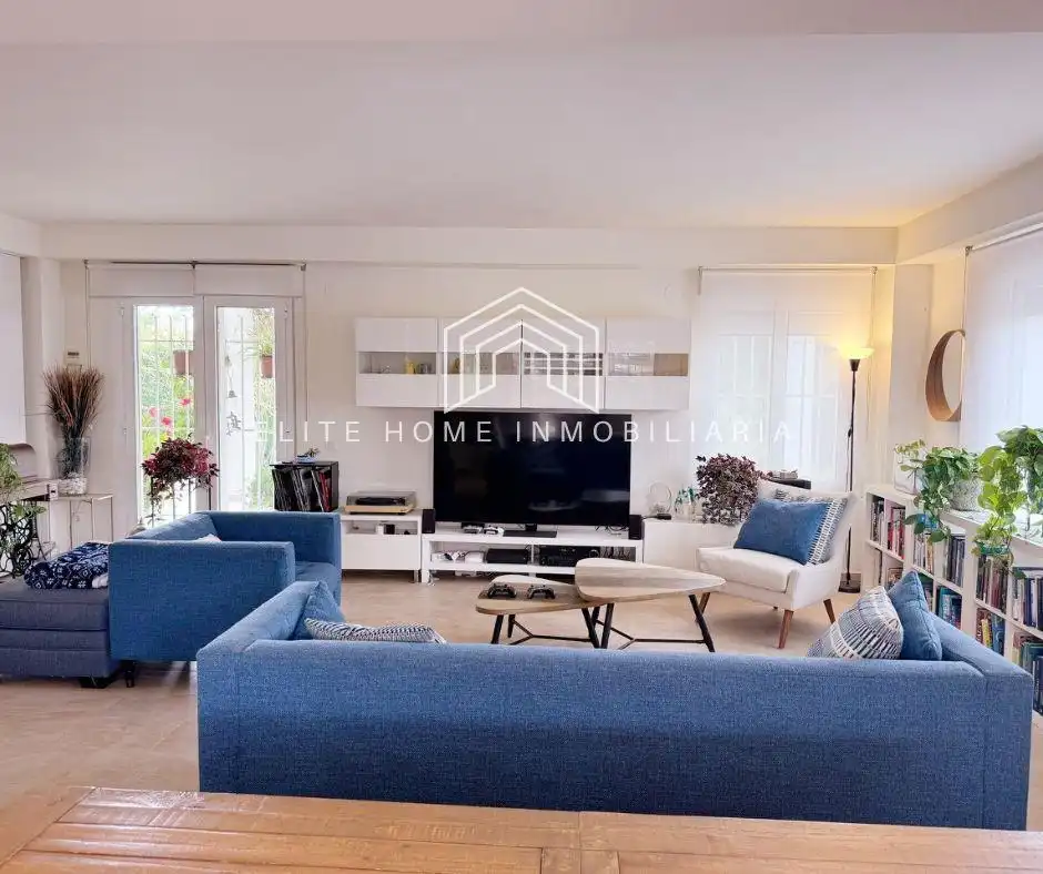 Sala de estar de Casa o chalet en venta en Benicasim / Benicàssim con Aire acondicionado, Calefacción y Jardín privado