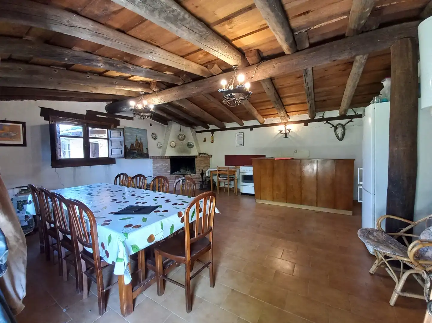 Comedor de Finca rústica en venta en Cayuela con Jardín privado