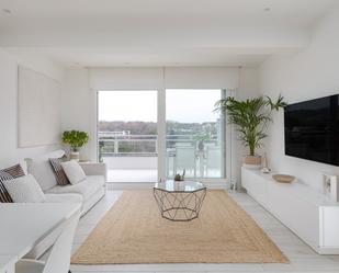 Living room of Attic for sale in Donostia - San Sebastián   with Heating, Terrace and Storage room