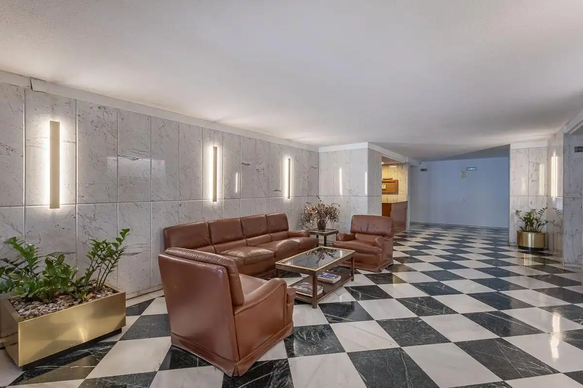 Flat for sale in Granada  with Private garden, Storage room and Community pool