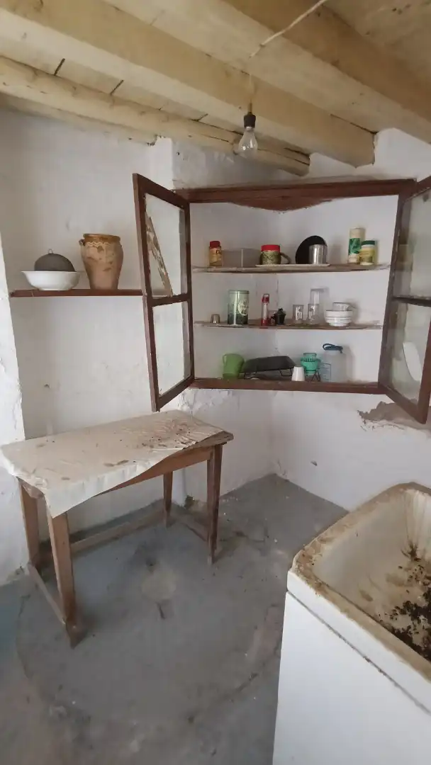 Cuina de Casa o xalet en venda en Lucillos amb Terrassa
