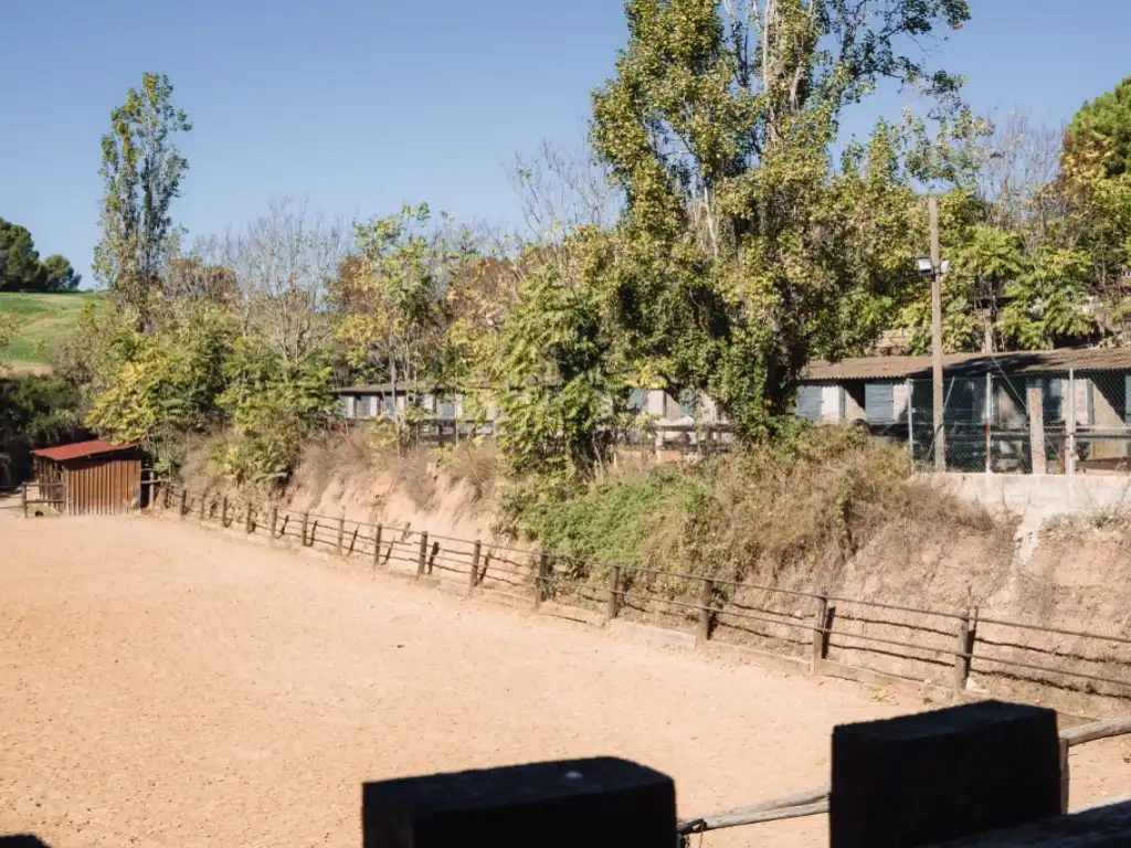 Exterior view of Country homes for sale in Rubí