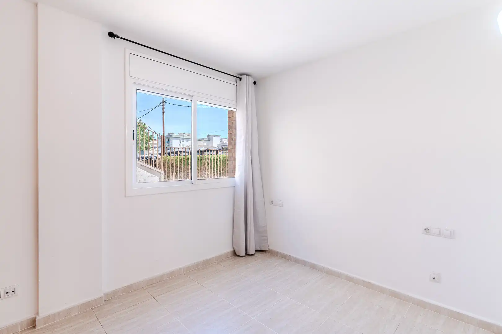 Dormitori de Pis en venda en Calafell amb Aire condicionat, Calefacció i Terrassa
