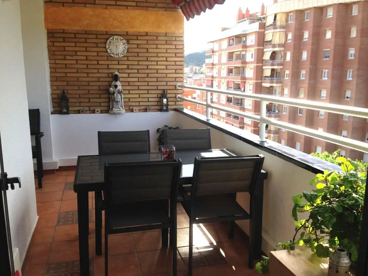 Terrasse von Wohnung zum Verkauf in Gavà mit Klimaanlage und Terrasse
