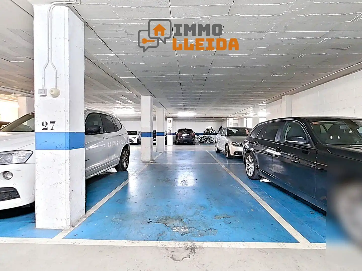 Parkplatz von Wohnung zum Verkauf in Lleida mit Klimaanlage, Heizung und Privatgarten
