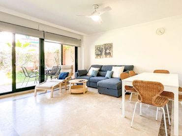 Apartment mit Pool zum Verkauf in Urbanización Marbesa 122