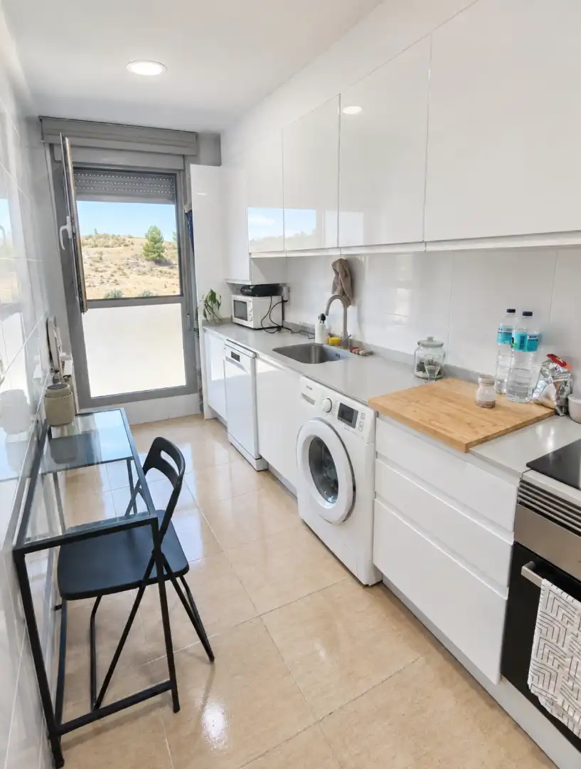 Wohnung mit Aufzug zum Verkauf in Avenida de Atenas
