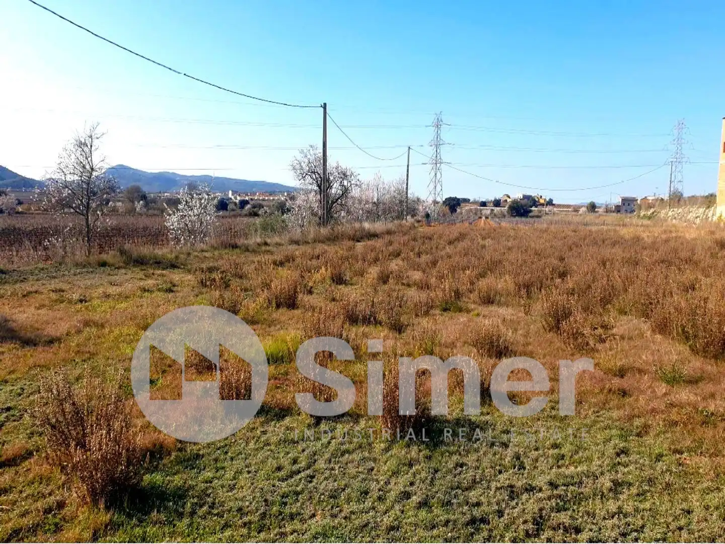 Industrial land for sale in Sant Cugat Sesgarrigues