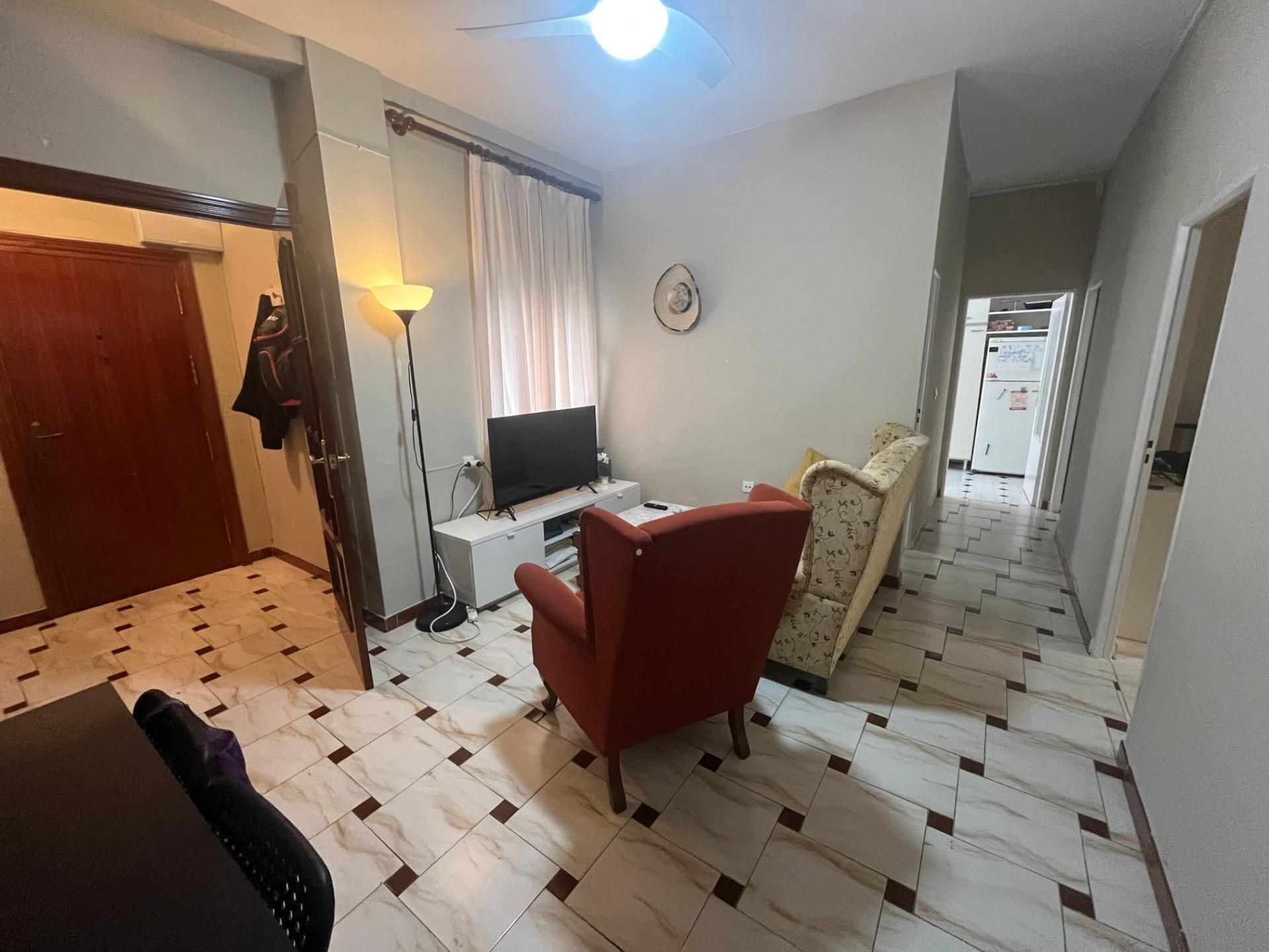Sala de estar de Piso en venta en  Sevilla Capital con Terraza y Balcón