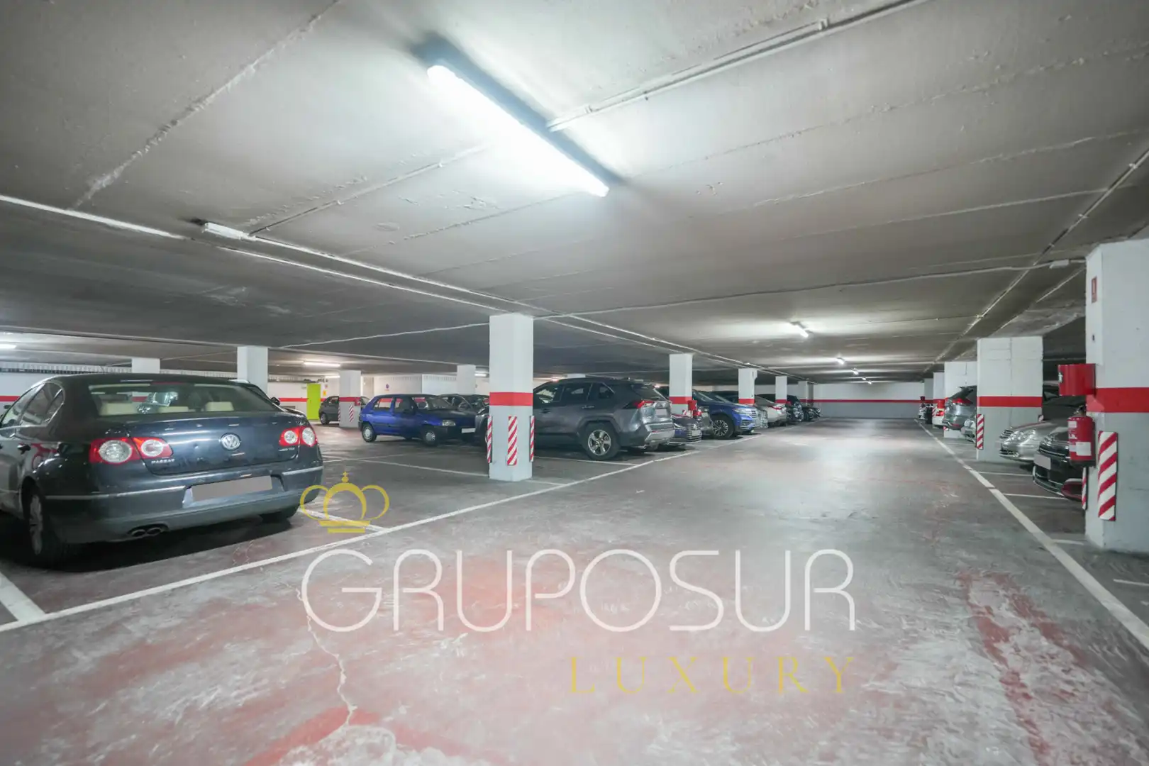 Parking de Piso en venta en Valladolid con Calefacción, Parquet y Terraza