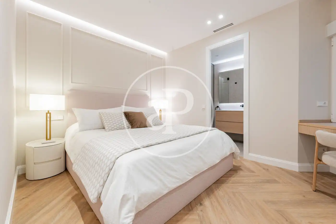 Schlafzimmer von Wohnung zum Verkauf in Madrid mit Klimaanlage, Heizung und Abstellraum