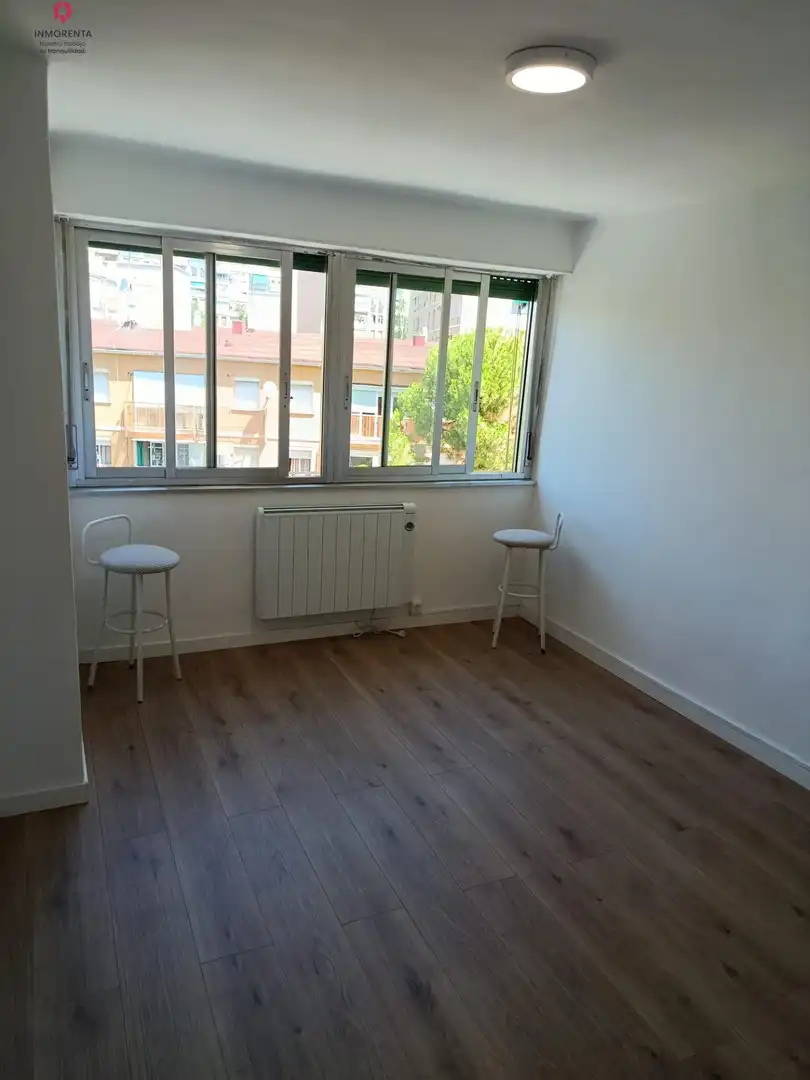 Schlafzimmer von Wohnung zur Miete in Madrid mit Klimaanlage und Heizung