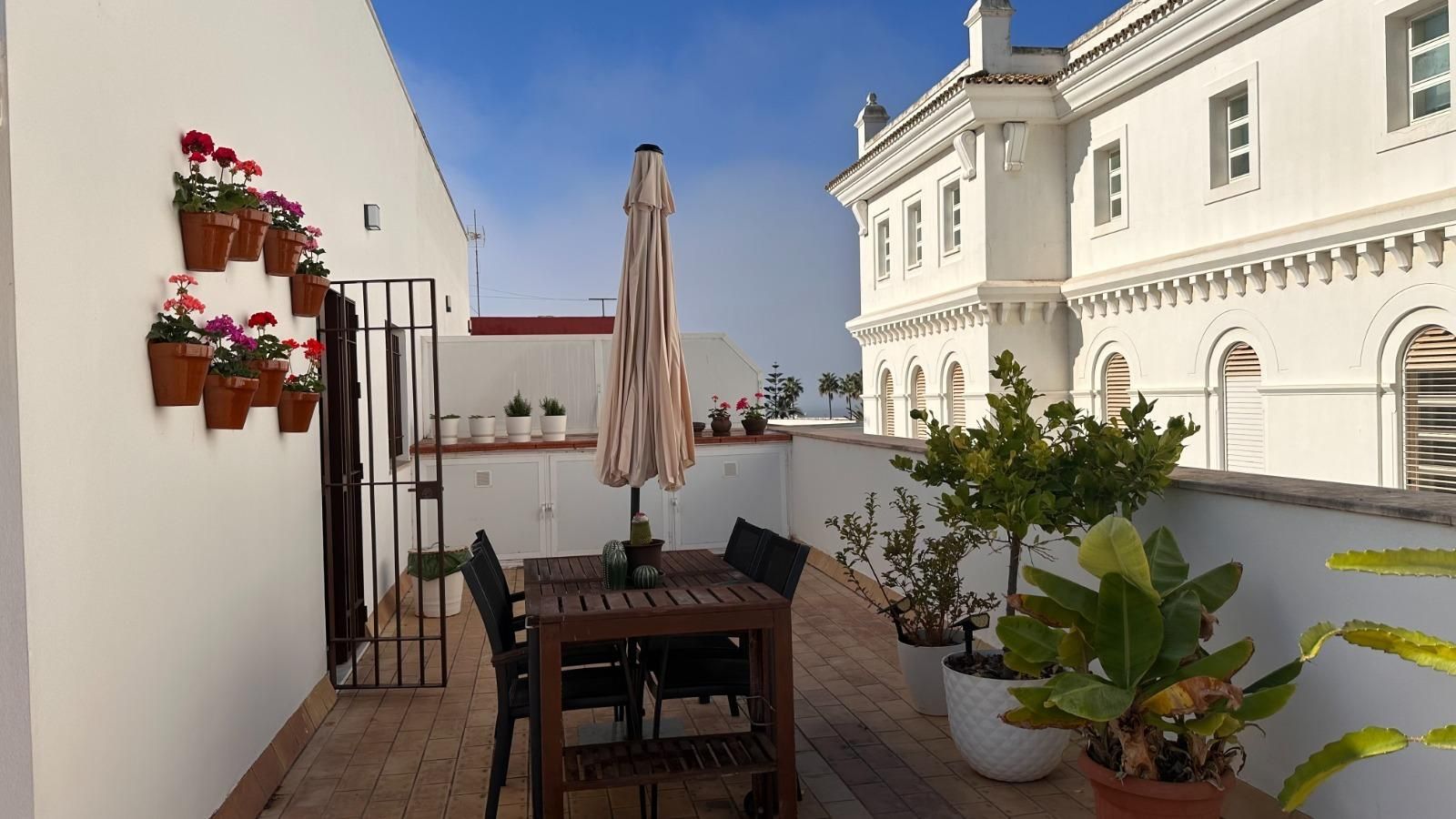 Terrassa de Àtic en venda en  Cádiz Capital amb Jardí privat, Terrassa i Traster