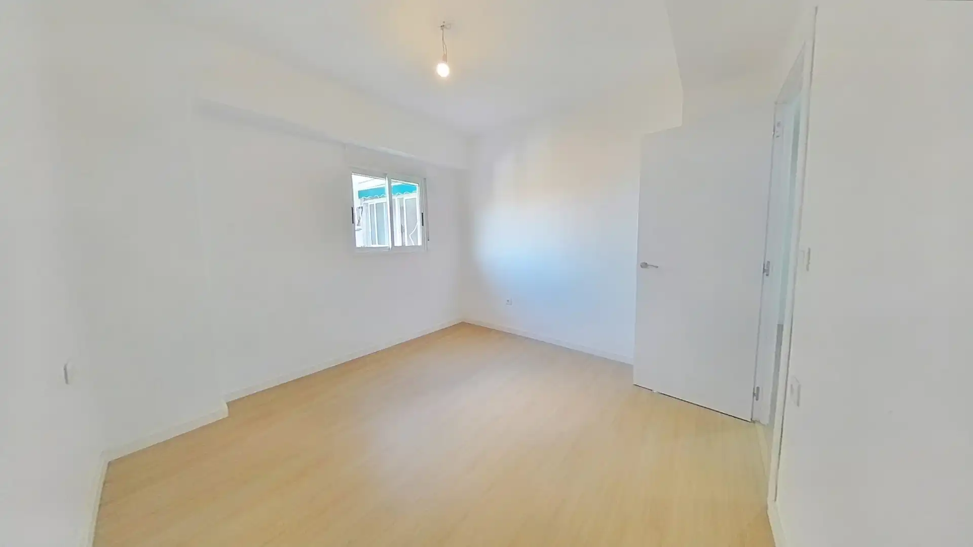 Wohnung zur Miete in Mislata mit Terrasse, Ofen und Haustiere erlaubt