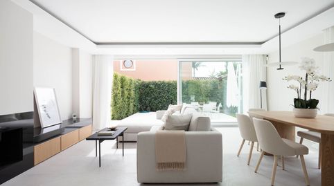 Foto 4 de Casa adosada en venta en Villacana - Costalita - Saladillo, Estepona