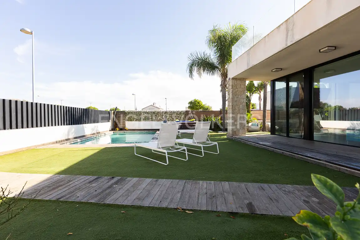 Terraza de Casa o chalet de alquiler en Albal, Valencia