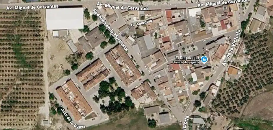 Haus zum Verkauf in La Carlota, imagen 2