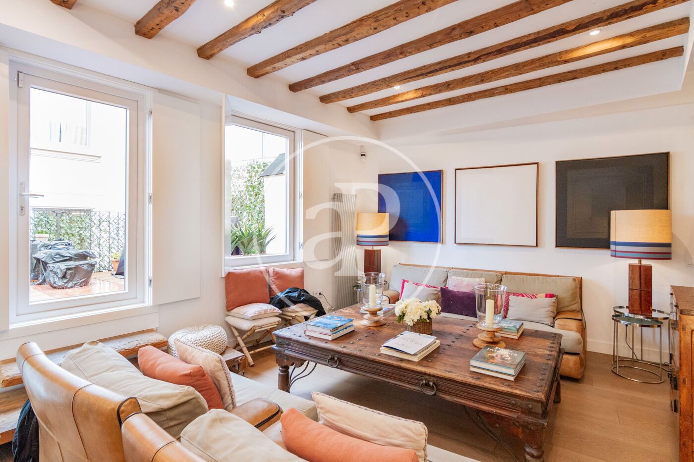 Living room of Attic to rent in  Madrid Capital  with Air Conditioner, Heating and Terrace