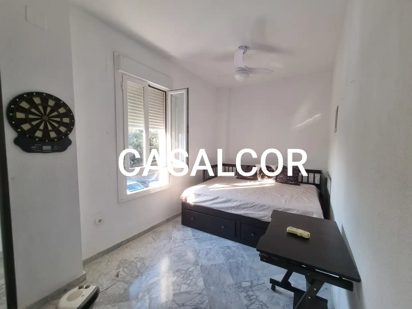 Bedroom of Detached homes for rent in Mairena del Alcor  with Furnished, Oven and Washing machine