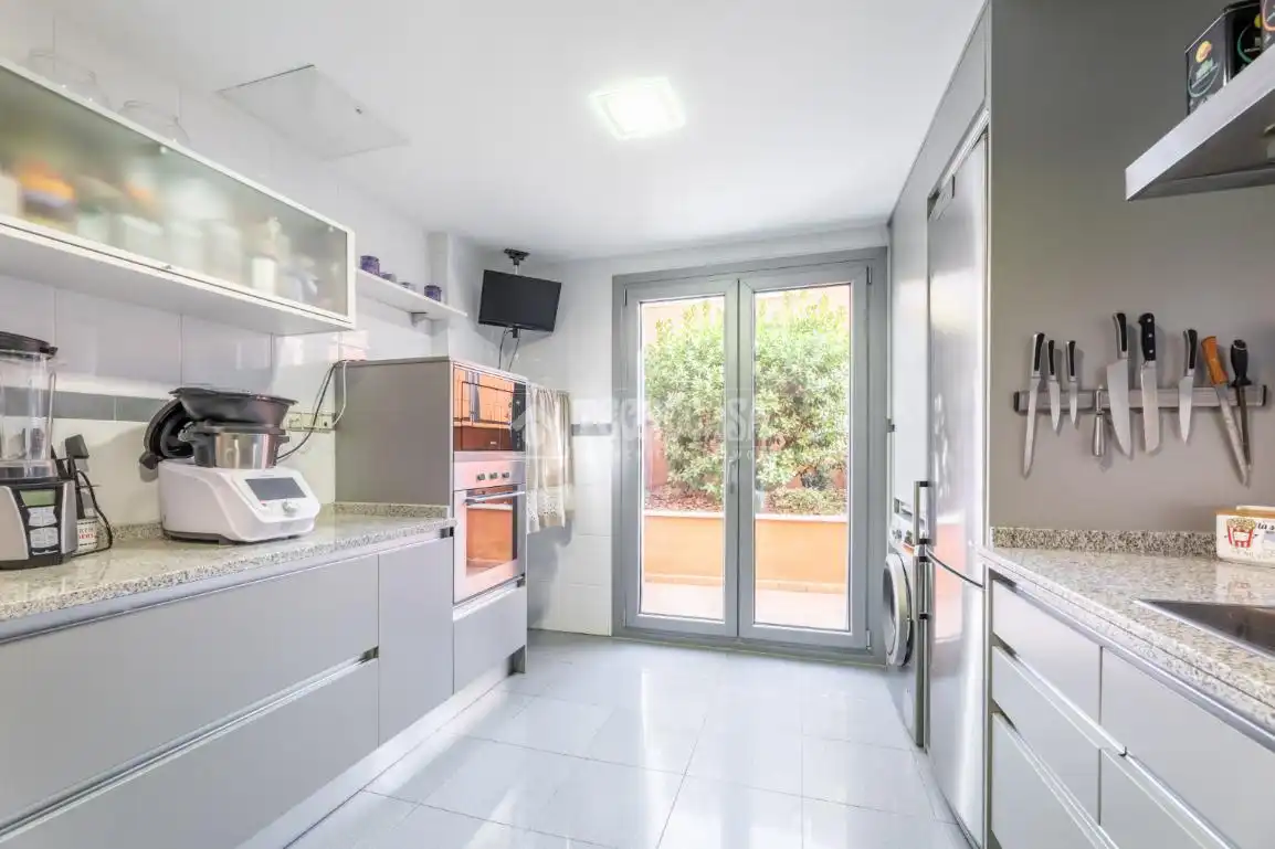 Kitchen of Houses for sale in Torrelodones  with Air Conditioner, Private garden and Terrace