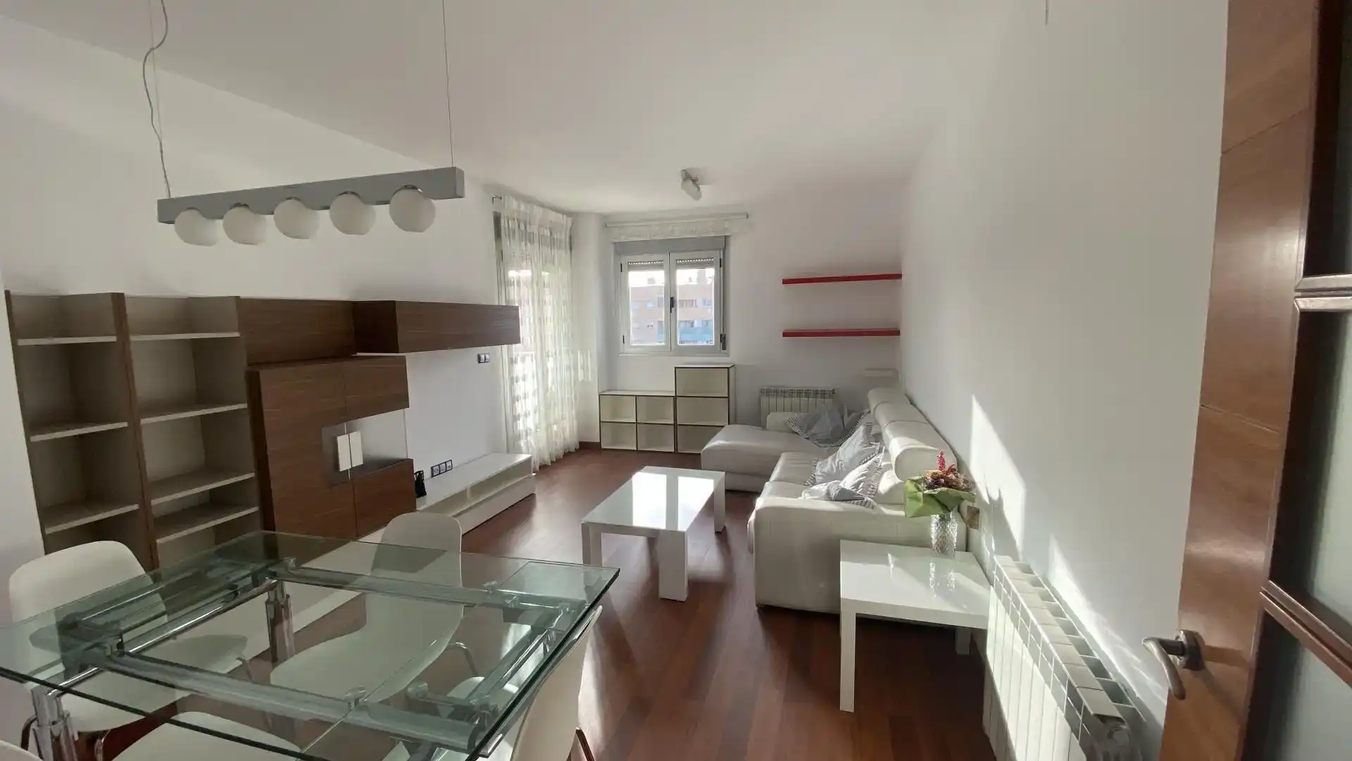 Sala de estar de Piso en venta en  Granada Capital con Piscina y Balcón