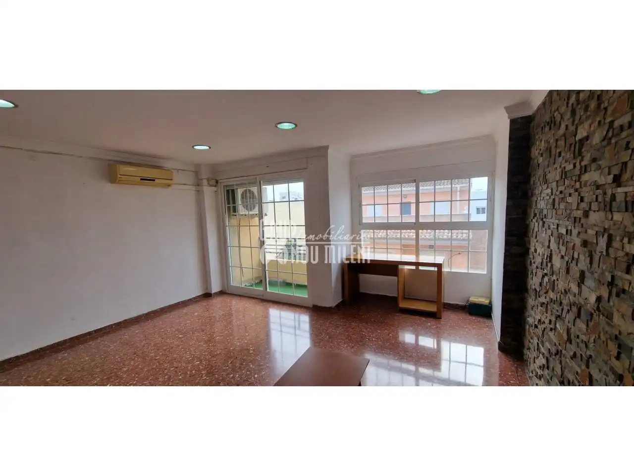 Habitación de Piso de alquiler en Benifaió con Balcón