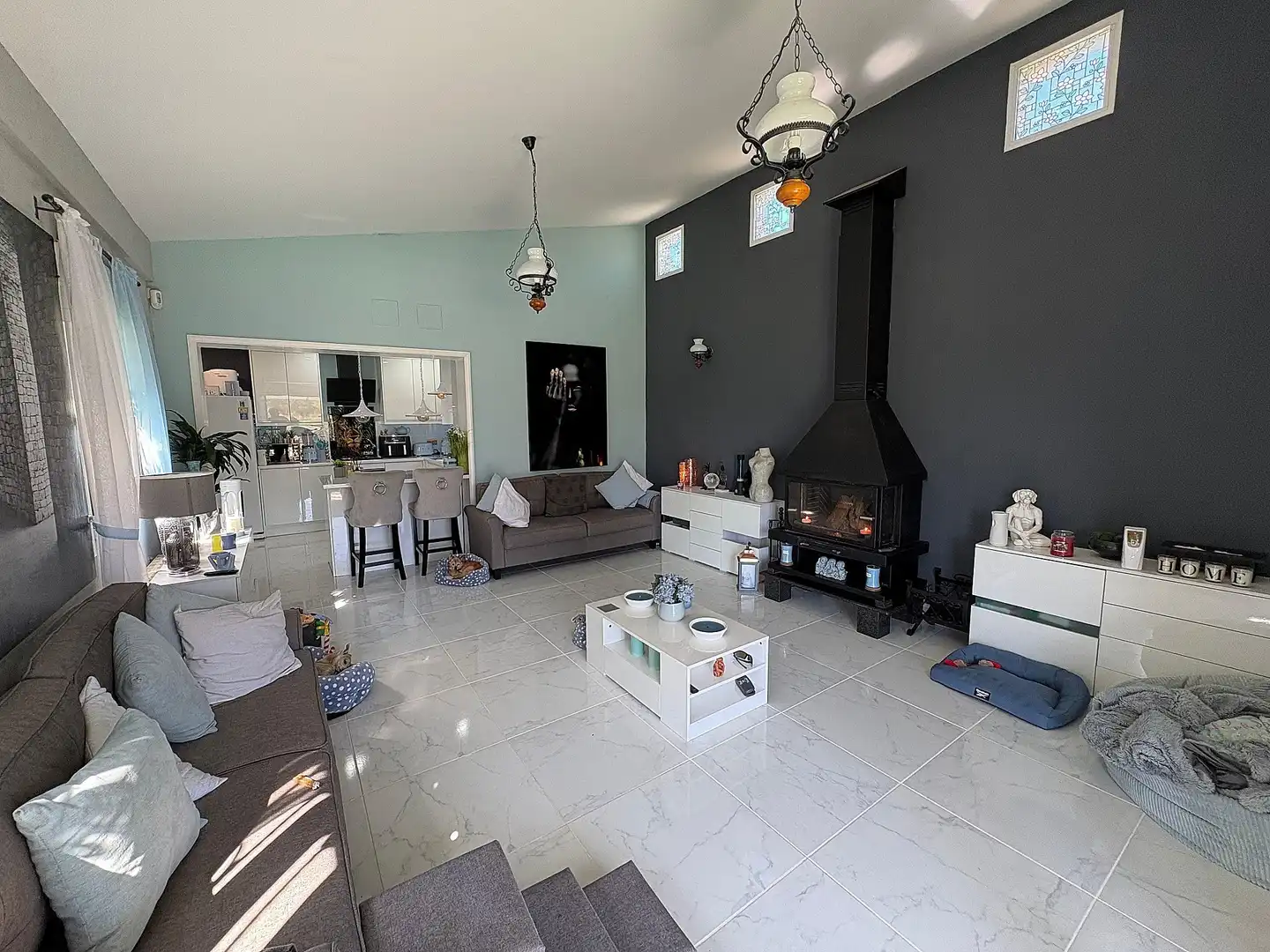 Sala d'estar de Casa o xalet en venda en Biar amb Calefacció, Jardí privat i Parquet