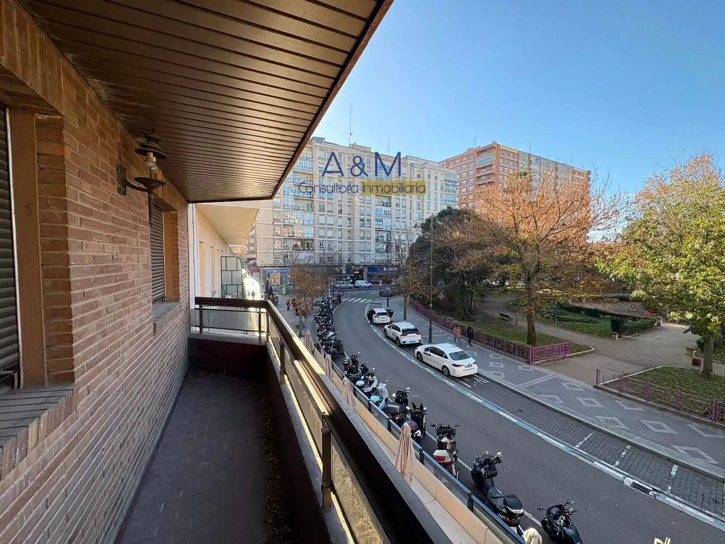Piso con terraza en venta en PONIENTE, imagen 2