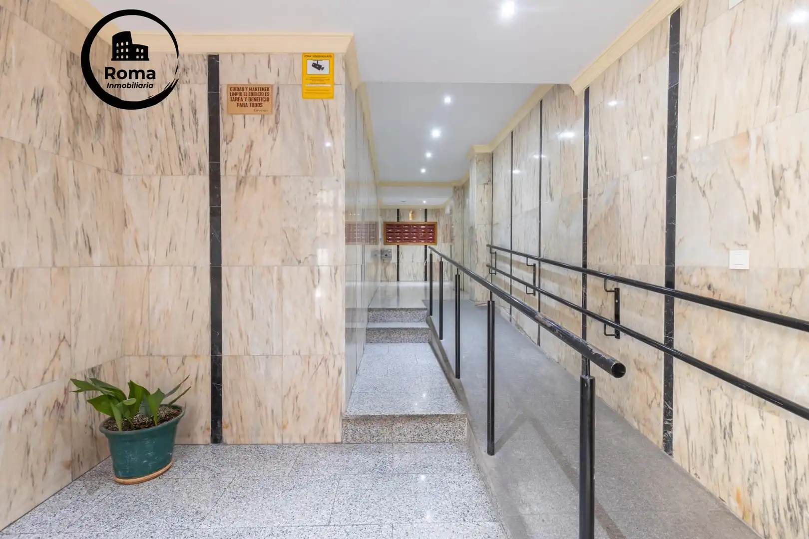 Piso con ascensor en venta en Ronda, imagen 2