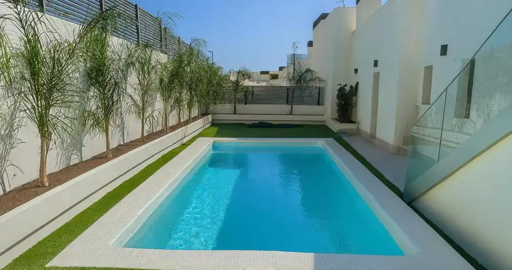 Penthouse with terrace for sale in La Quinta