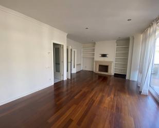 Living room of Duplex to rent in  Barcelona Capital  with Air Conditioner and Terrace