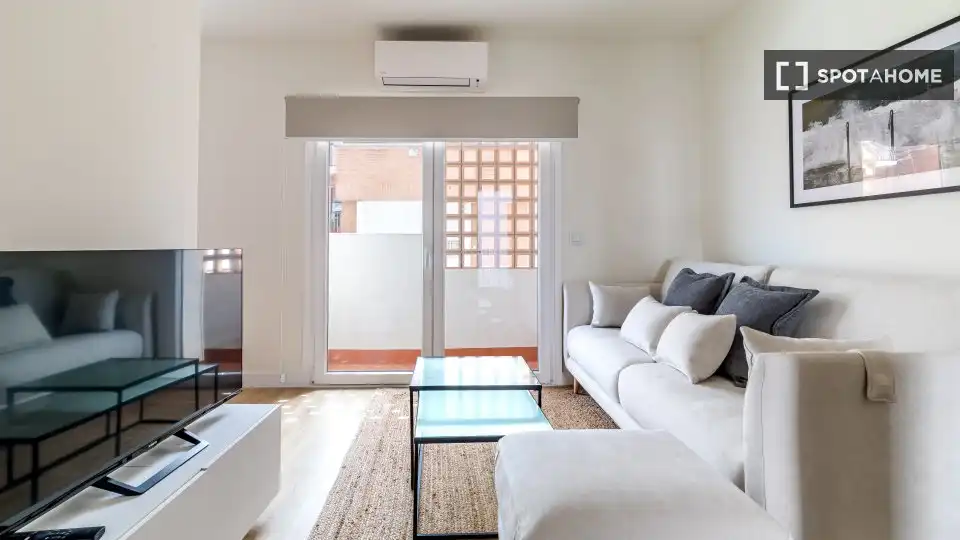 Flat with terrace to rent in Tetuán, imagen 11