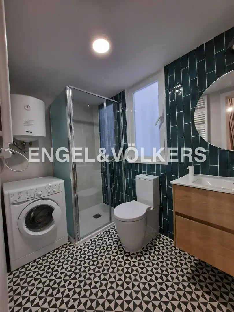 Badezimmer von Wohnung zur Miete in Madrid mit Klimaanlage, Heizung und Haustiere erlaubt