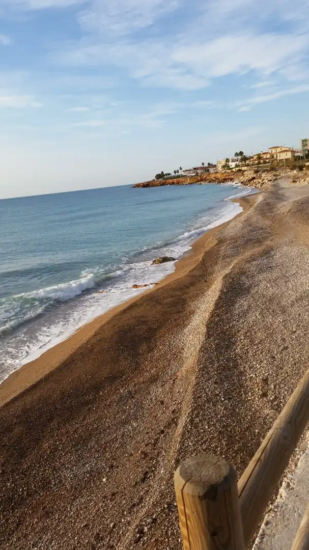 Vista exterior de Piso en venta en Vinaròs con Terraza, Amueblado y Horno