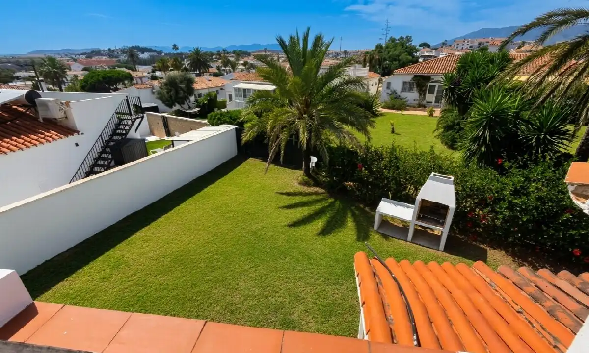 Maison avec jardin à vendre à El Faro de Calaburra - Chaparral