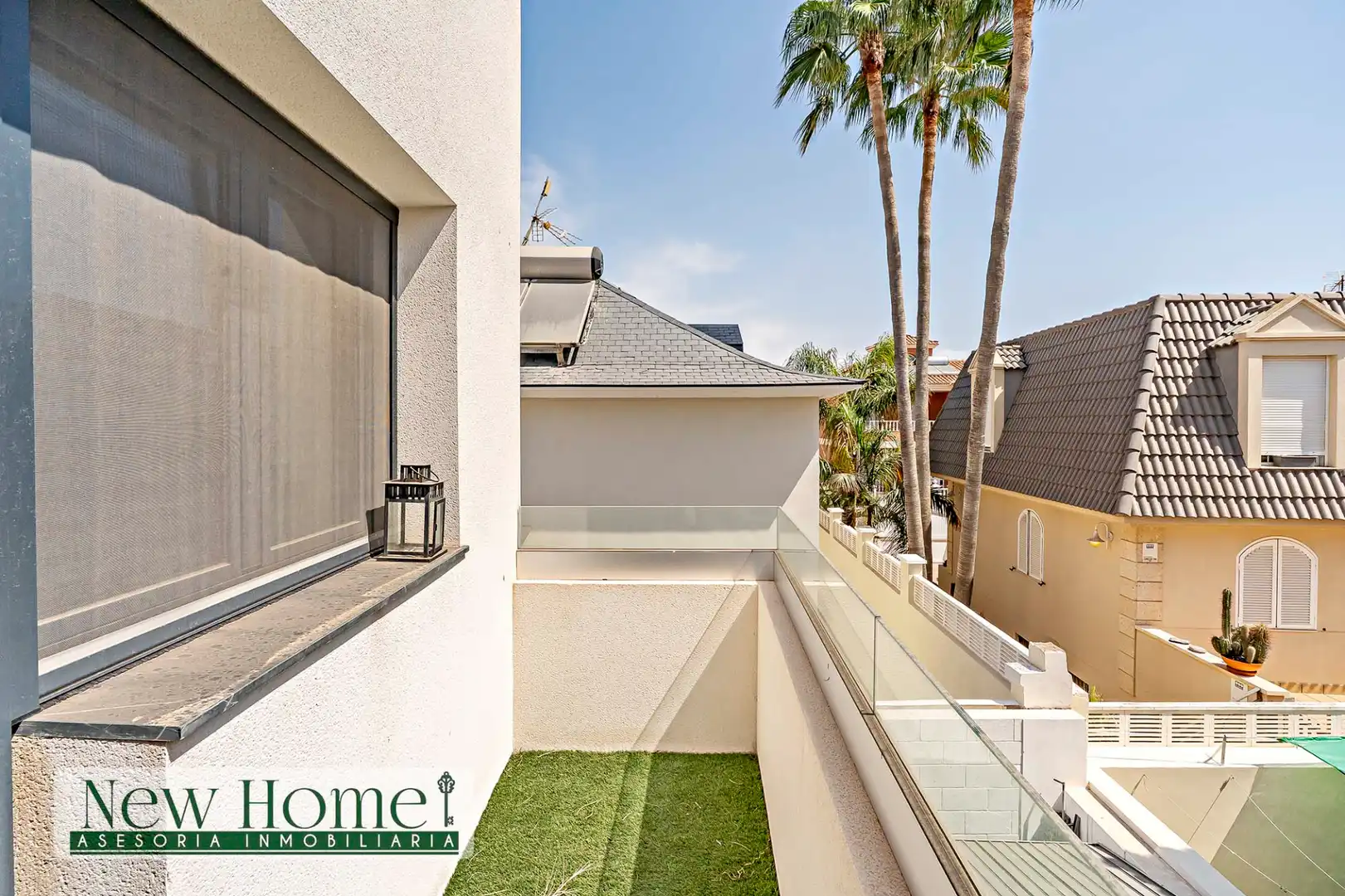 Balcony of Houses for sale in Roquetas de Mar  with Private garden, Terrace and Furnished