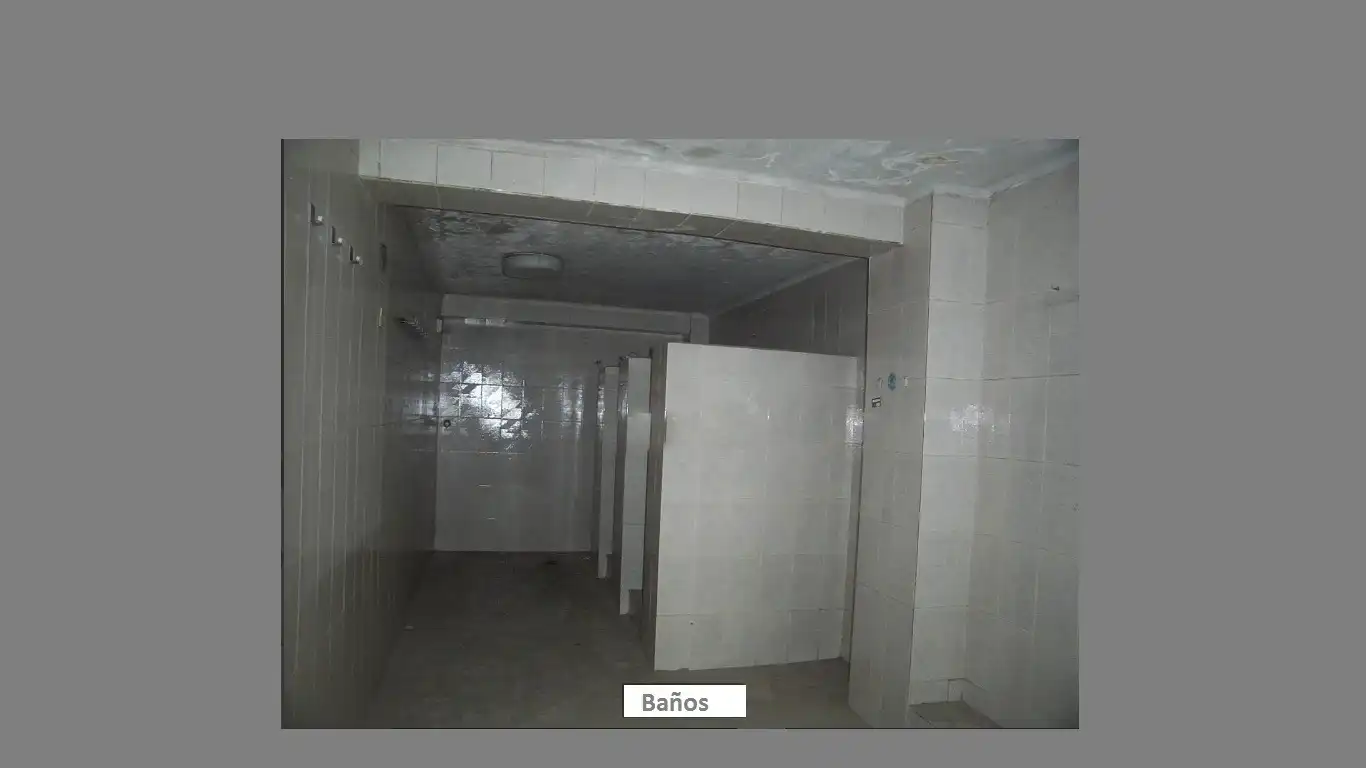 Bany de Nau industrial de lloguer en Quart de Poblet