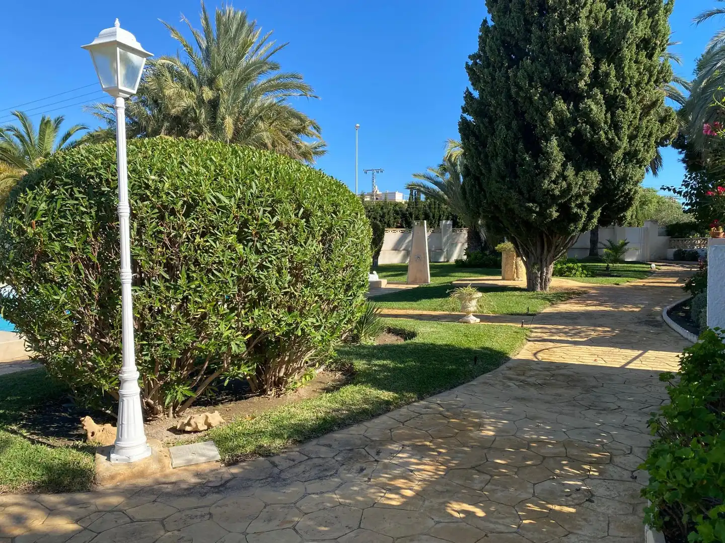Jardín de Casa adosada en venta en El Campello con Jardín privado y Piscina comunitaria