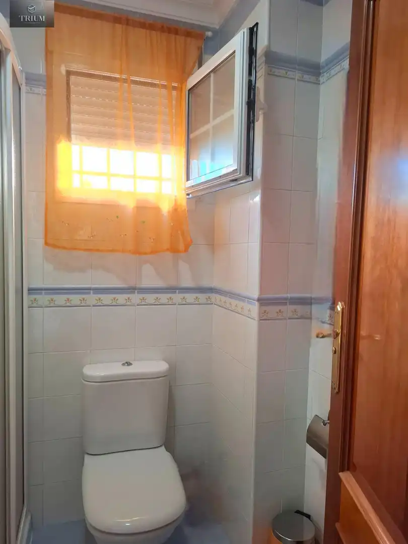 Villa avec terrasse à vendre à Genil, imagen 42