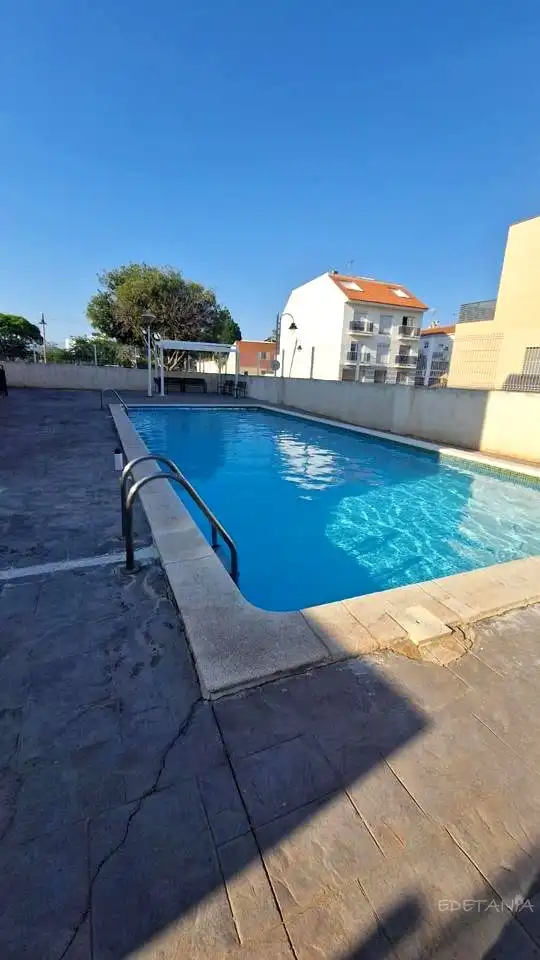 Piscina de Pis en venda en Museros