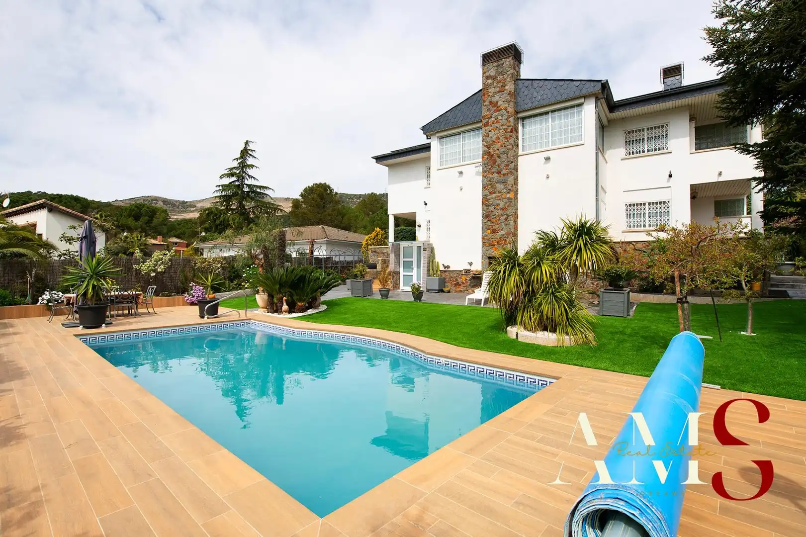 Detached house with terrace for sale in Carrer SIL, imagen 7